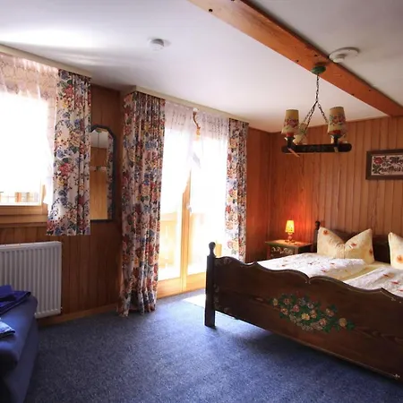 Apartamento Alter-Kaiserhof-Fewo-1-Stock *
